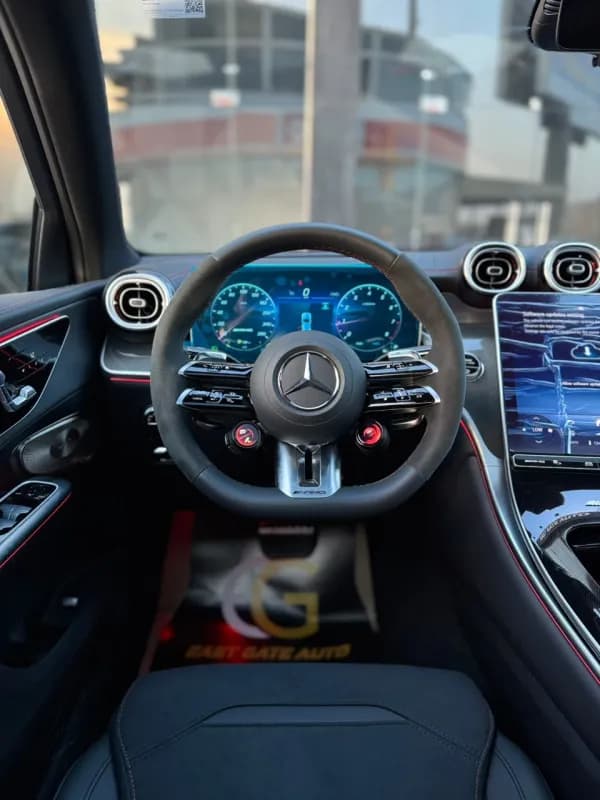 مرسيدس بنز GLC 43 2026 اي ام جي كوبيه أخضر أوتوماتيك — جديدة