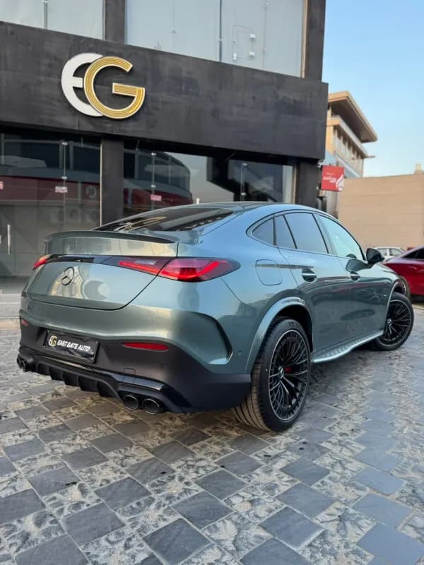 مرسيدس بنز GLC 43 2026 اي ام جي كوبيه أخضر أوتوماتيك — جديدة
