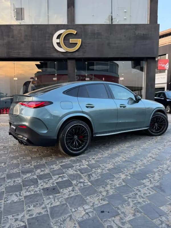 مرسيدس بنز GLC 43 2026 اي ام جي كوبيه أخضر أوتوماتيك — جديدة