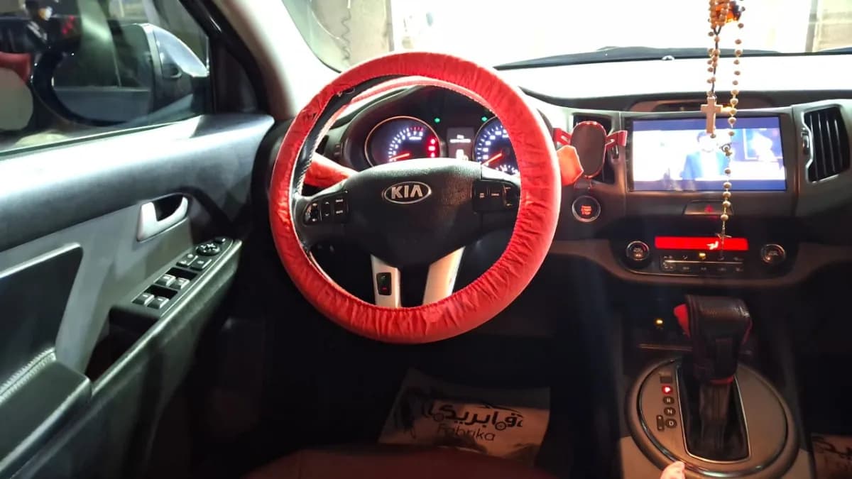 كيا سبورتاج 2015 هاي لاين رمادي ناردو أوتوماتيك — مستعملة