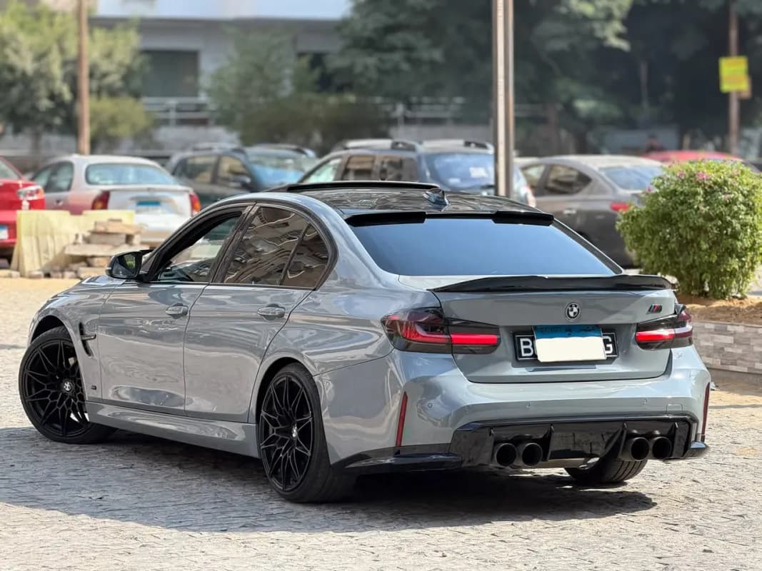 بي ام دبليو 320i 2016 ام سبورت رمادي ناردو أوتوماتيك — مستعملة