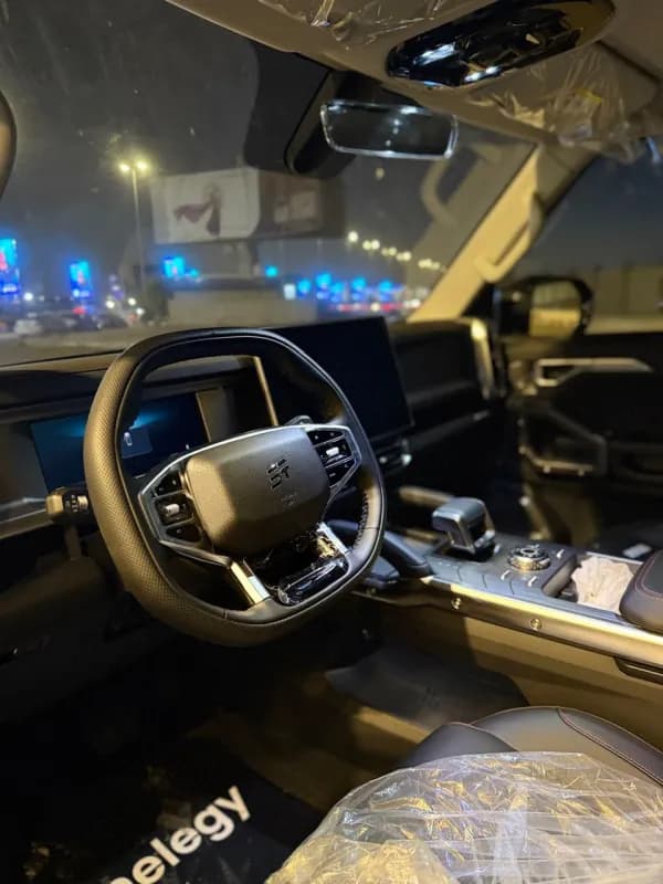 جيتور تي 2 2027 أي دي ام هايبرد أسود دي اس جي — جديدة