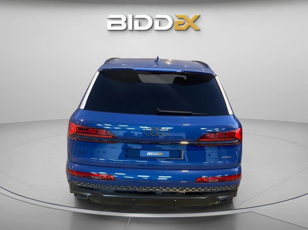 Audi Q7 2025 S-Line Plus Blue Automatic — New