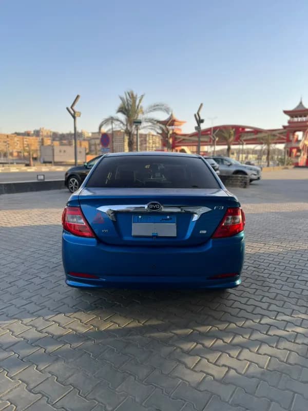 بي واي دي F3 2023 اوتوماتيك أزرق أوتوماتيك — مستعملة