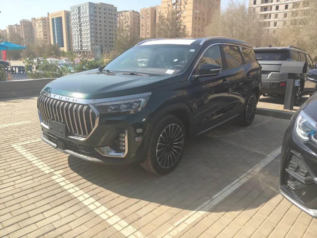جيتور اكس 90 بلس 2027 لاكشري أخضر ناقل حركة مزدوج القابض — جديدة