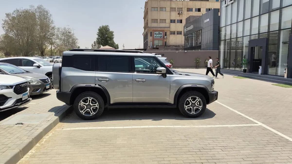 جيتور تي 2 2027 متّ كَلور رمادي ناقل حركة مزدوج القابض — جديدة