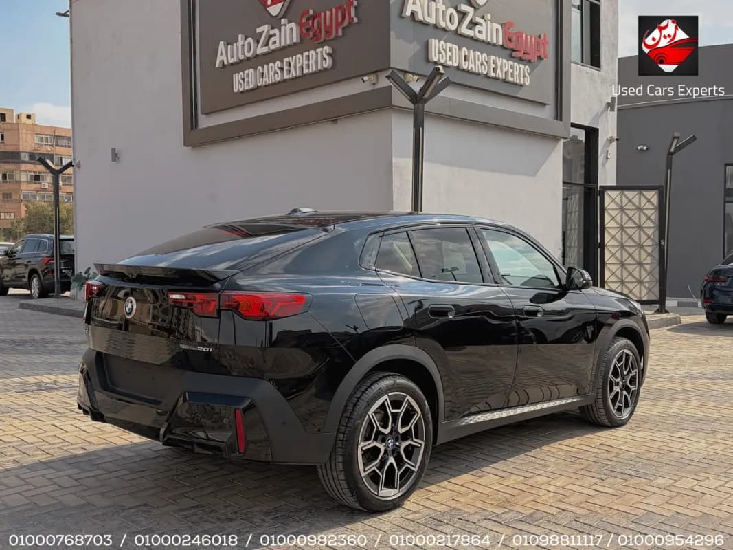 بي ام دبليو X2 2025 اس درايف أسود أوتوماتيك — مستعملة