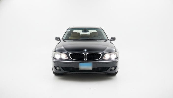 بي ام دبليو 740i 2009 بيور اكسلنس أسود أوتوماتيك — مستعملة