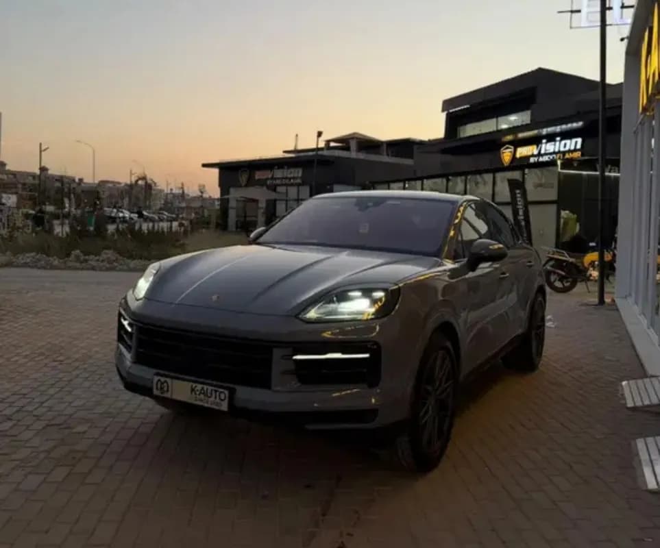 بورش كايان 2024 كوبيه رمادي ناردو أوتوماتيك — مستعملة
