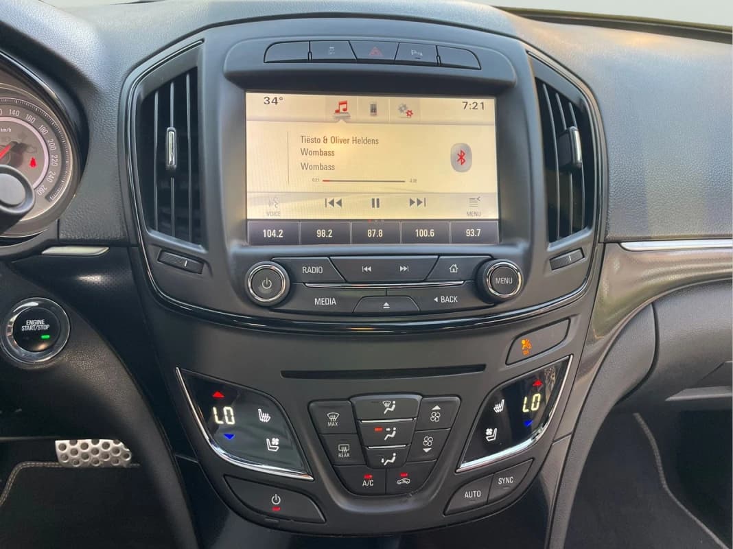 أوبل انسيجنيا 2015