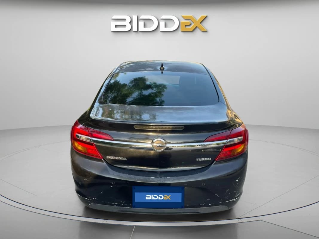 أوبل انسيجنيا 2015