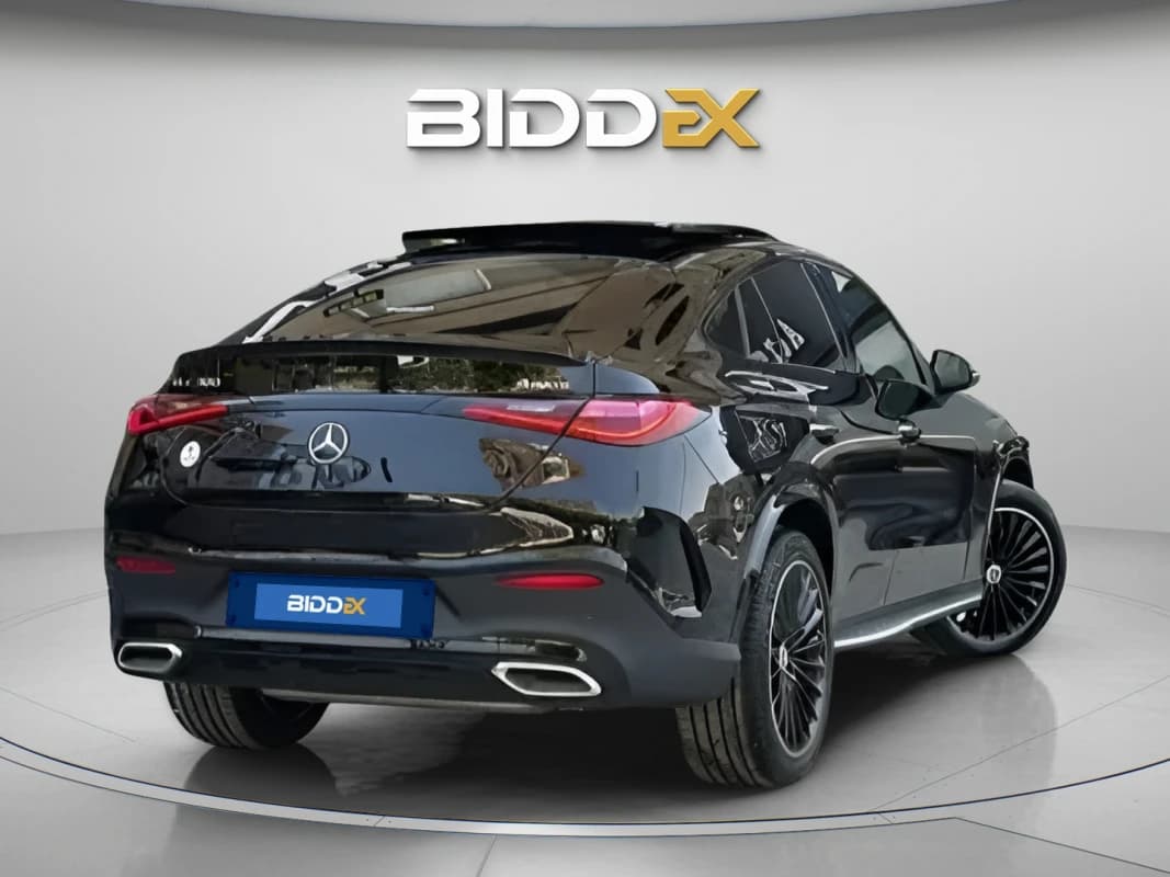 مرسيدس بنز GLC 300 2025 ايه ام جي أسود أوتوماتيك — جديدة