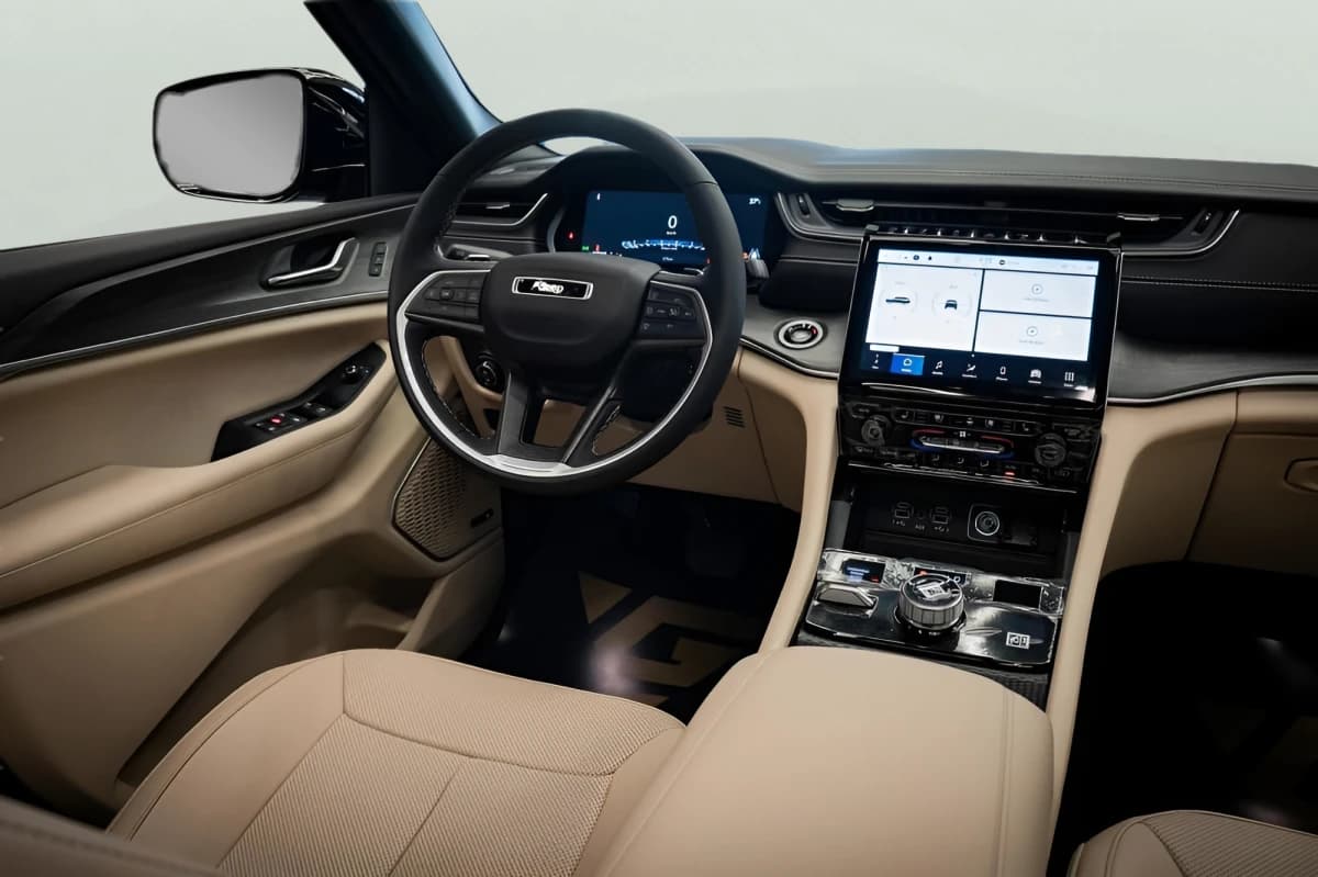 جيب جراند شيروكي 2024