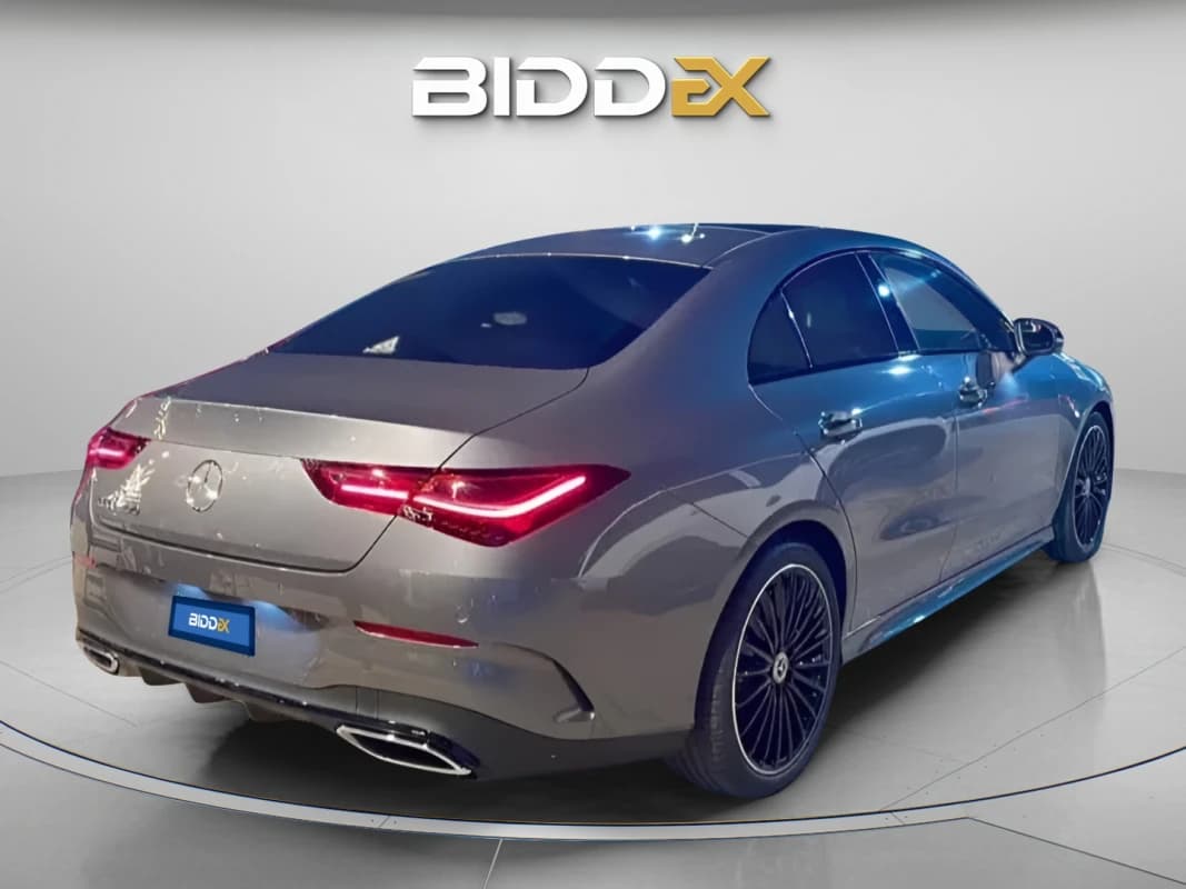 مرسيدس بنز CLA 200 2025 ايه ام جي رمادي أوتوماتيك — جديدة