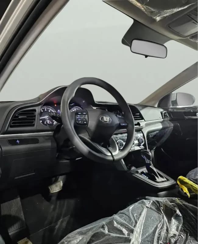 Hyundai Elantra AD 2026 Smart Silver Automatic — New