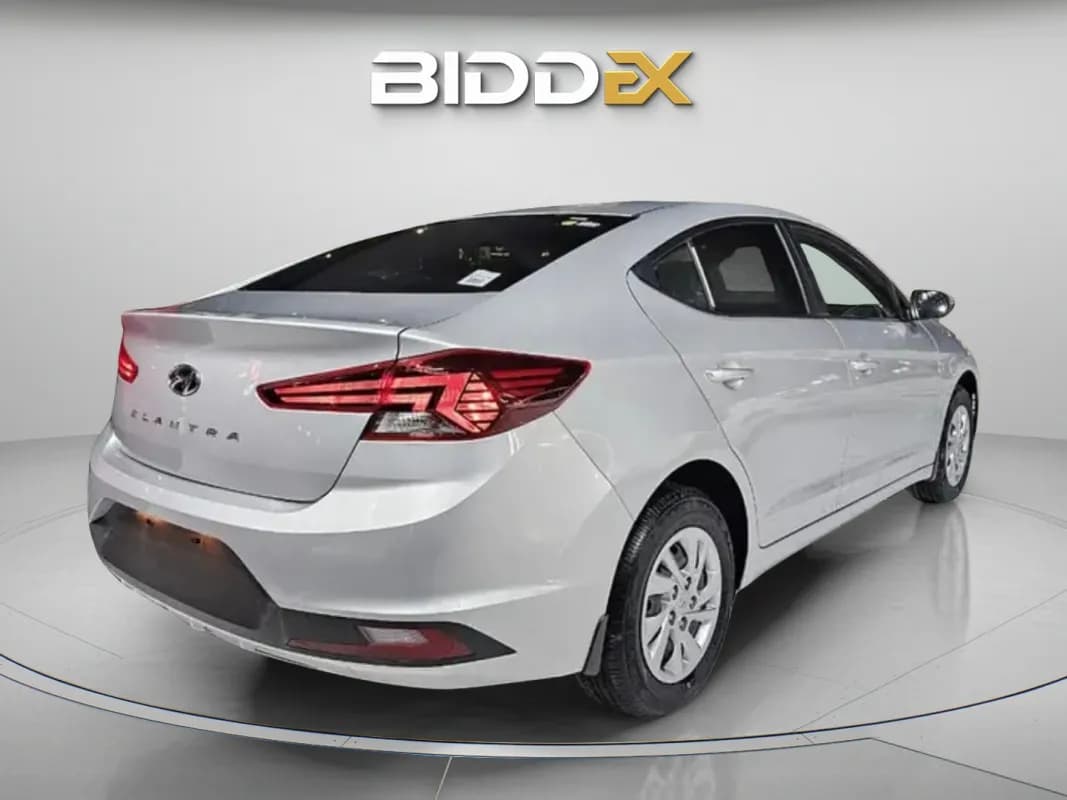 Hyundai Elantra AD 2026 Smart Silver Automatic — New