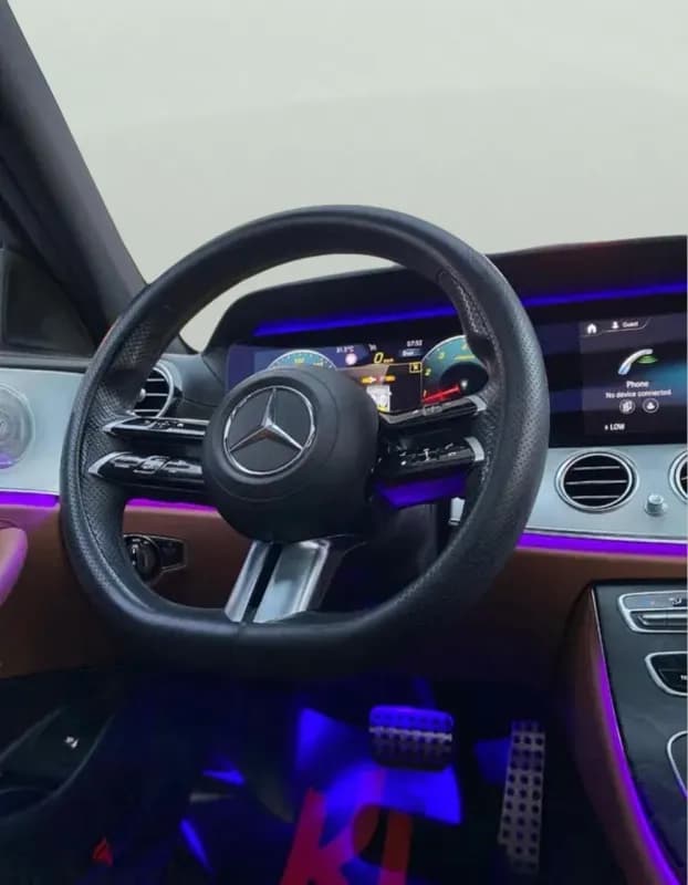 مرسيدس بنز E200 2021 اي ام جي فولي لوديد أبيض أوتوماتيك — مستعملة