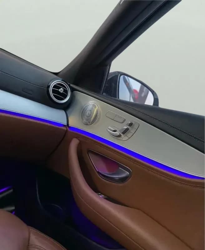 مرسيدس بنز E200 2021 اي ام جي فولي لوديد أبيض أوتوماتيك — مستعملة