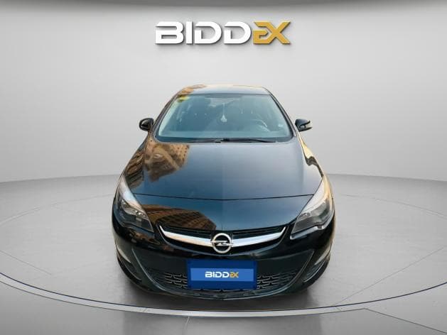 أوبل استرا 2022