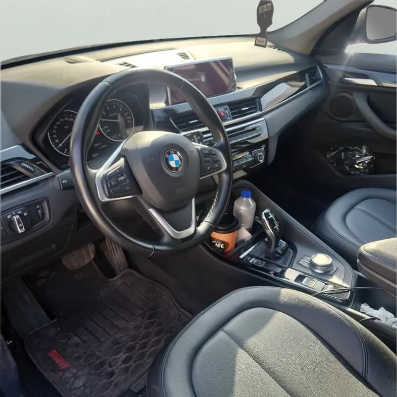 بي ام دبليو X1 2018 اكس لاين أحمر أوتوماتيك — مستعملة