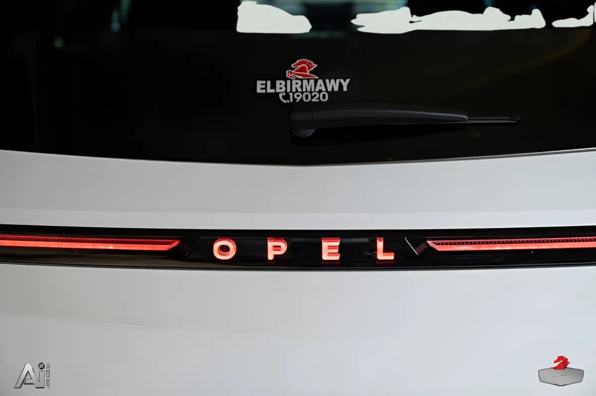 Opel Grand land 2025 Topline White Automatic — New