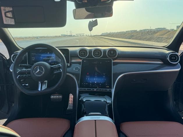 مرسيدس بنز C180 2024