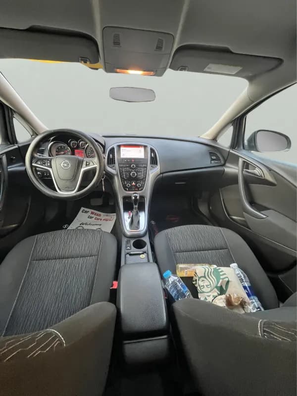 أوبل استرا 2021