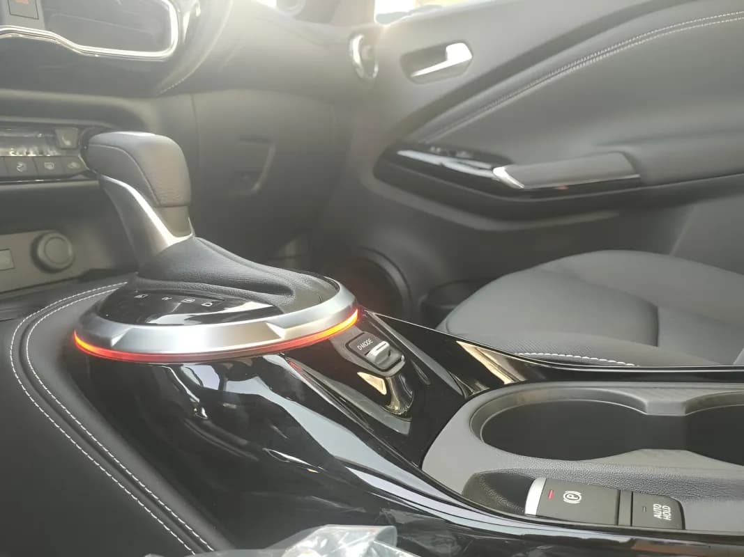 نيسان جوك 2026 تكنا 2 تون رمادي ناردو أوتوماتيك — جديدة