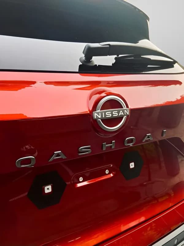 نيسان قاشقاي 2026