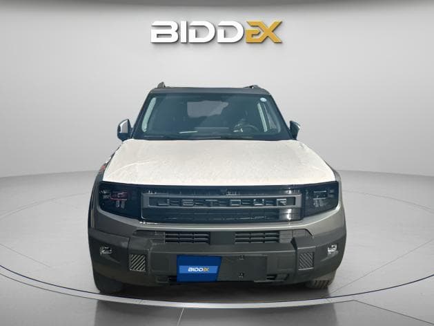 جيتور تي 1 2026 لاكشيري رمادي أوتوماتيك — جديدة