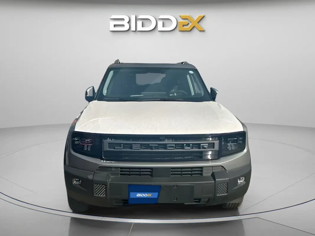 جيتور تي 1 2026 لاكشيري رمادي أوتوماتيك — جديدة