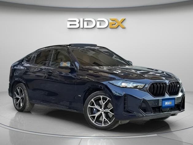 بي ام دبليو X6 2024 ام 60 اي اكس درايف أزرق أوتوماتيك — مستعملة