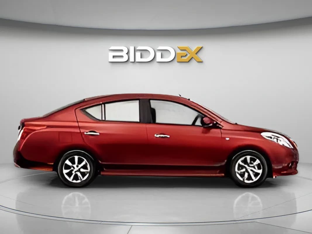 نيسان صني 2026 سوبر صالون أحمر أوتوماتيك — جديدة