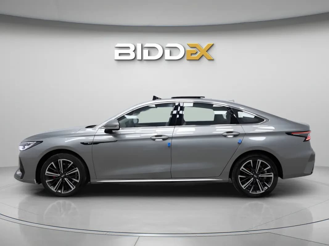 شيري اريزو 8 2026