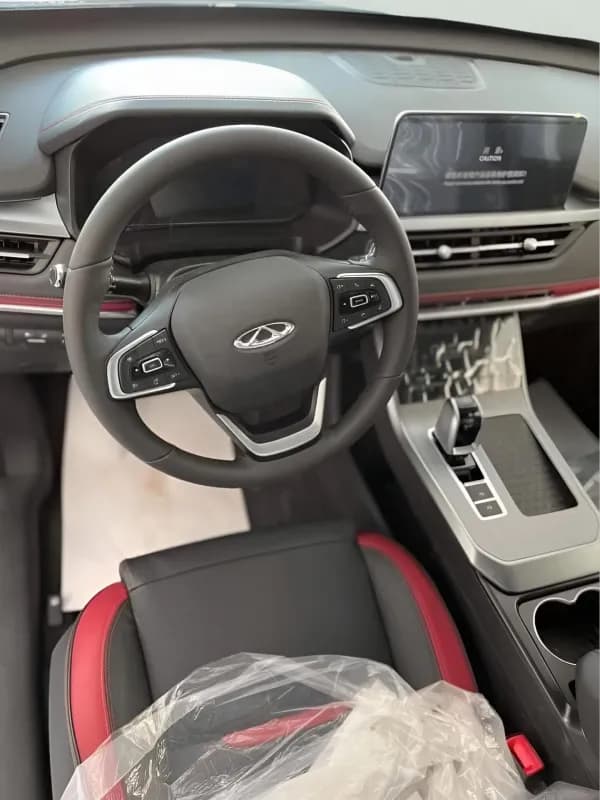 شيري تيجو 4 برو 2026 لاكشري أبيض أوتوماتيك — جديدة