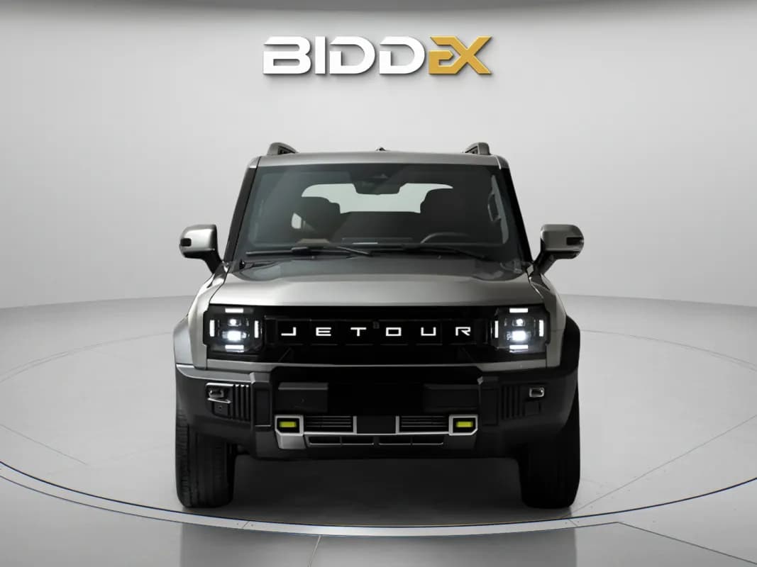 جيتور تي 2 2026 لاكشيري رمادي إسمنتي أوتوماتيك — جديدة