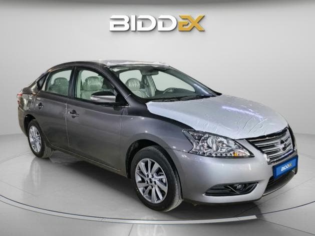 نيسان سنترا 2026 بريميوم رمادي أوتوماتيك — جديدة