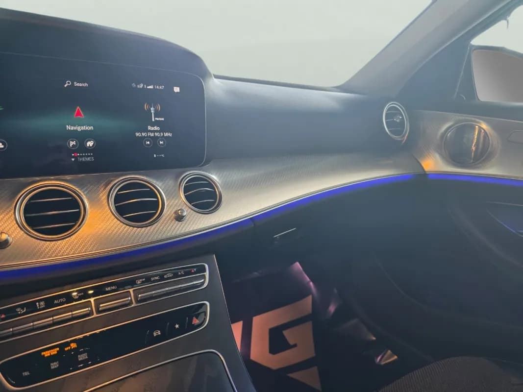 مرسيدس بنز E200 2022