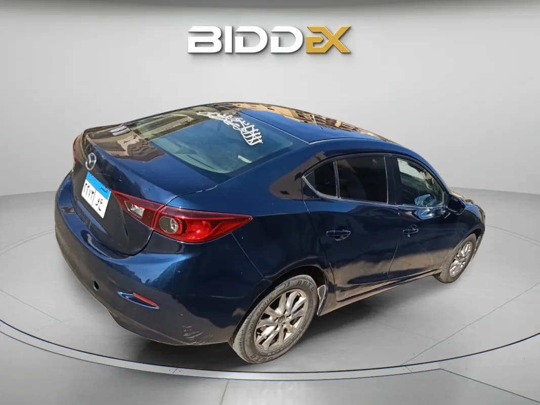 مازدا 3 2015 اس بريميوم أزرق أوتوماتيك — مستعملة