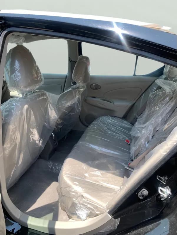 نيسان صني 2026 اول فئه أسود أوتوماتيك — جديدة