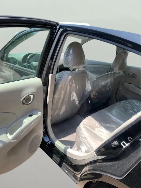 نيسان صني 2026 اول فئه أسود أوتوماتيك — جديدة