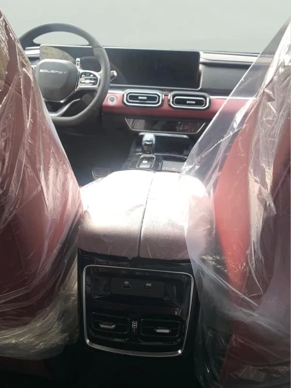 سويست S07 2026 هاي لاين أسود أوتوماتيك — جديدة