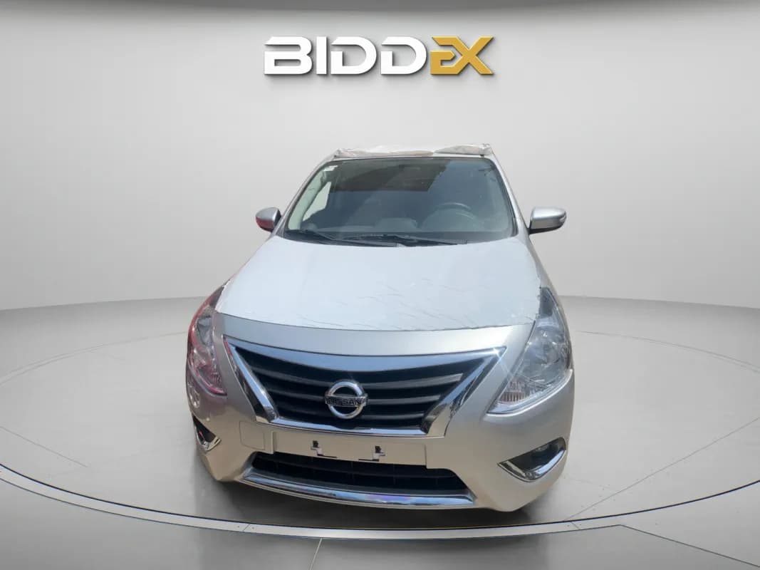 نيسان صني 2026 سوبر صالون فضي أوتوماتيك — جديدة