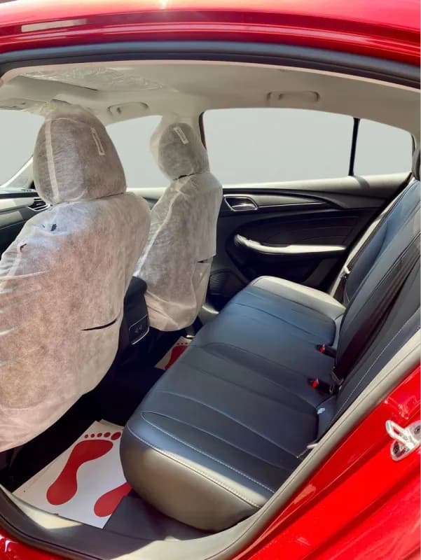 ام جي 5 2026 لاكشري أحمر أوتوماتيك — جديدة