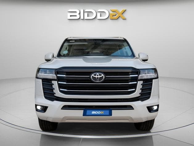 تويوتا لاند كروزر 2025