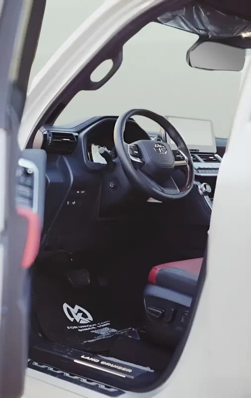 تويوتا لاند كروزر 2025