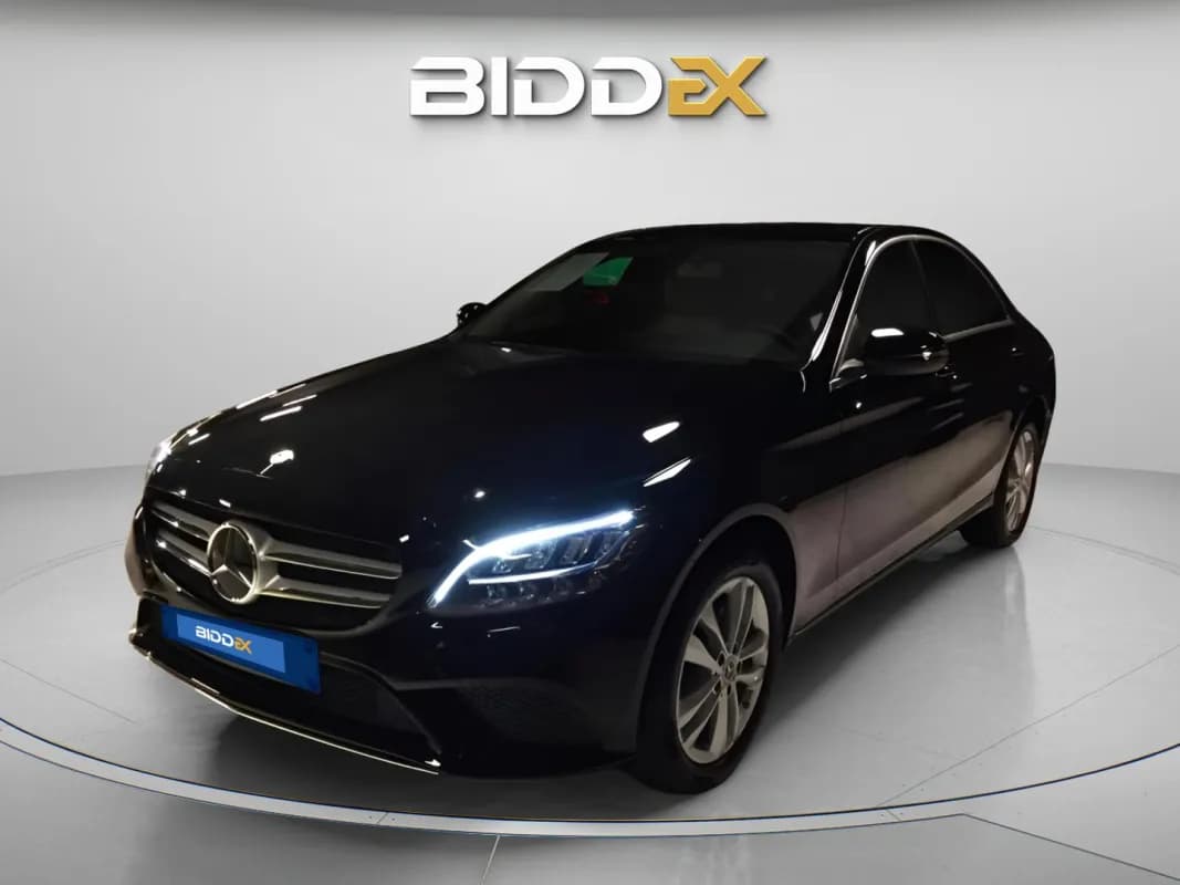 مرسيدس بنز C180 2019 ايه ام جي أسود أوتوماتيك — مستعملة