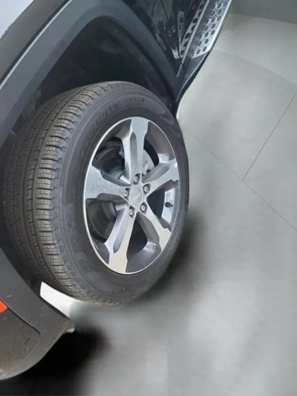 جيب جراند شيروكي 2024