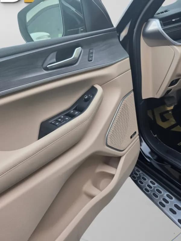 جيب جراند شيروكي 2024