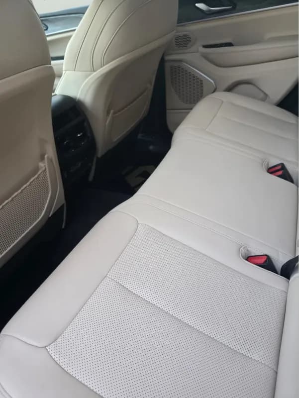 جيب جراند شيروكي 2024